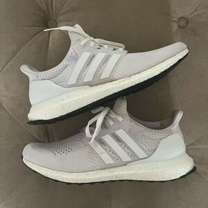 Women’s Adidas Ultraboost size 10